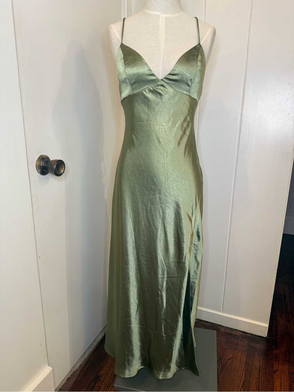 Hello Molly Elegant Olive Satin Slip Dress with Spaghetti Straps Size Large NWT